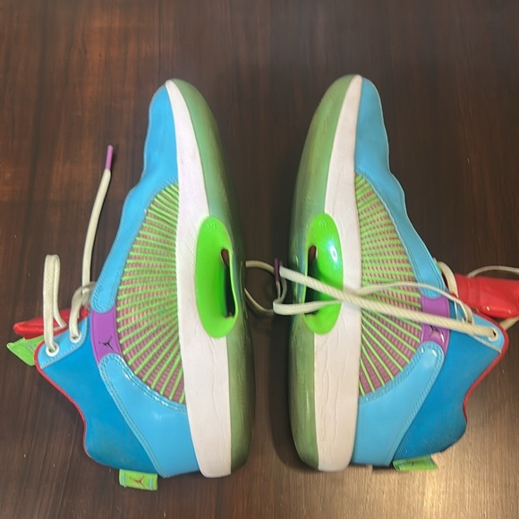 Nike Air Jordan 35 x Jayson Tatum Women Power Greatest Gift 2021 - Picture 16 of 17